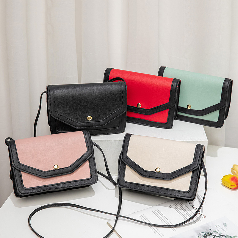 A refreshing contrast colored small square bag for hair, simple and personalized flip over shoulder bag, fashionable and casual crossbody bag, mobile phone bag